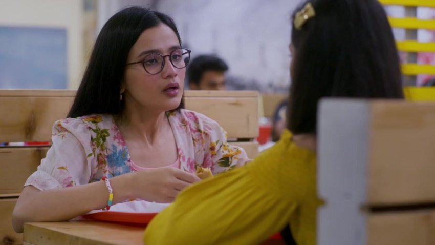 Amber Girls School 2024 S01E07 AMZN Hindi ORG 720p HD (1).mkv