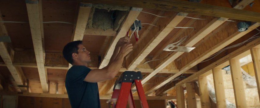 Code 8 2019 English Hindi