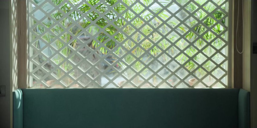 Bench Life S01 E02 Webrip 720p Hindi Telugu Aac 5 1 X264 Esu