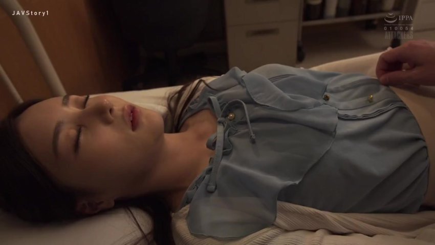 Adn 413 Miushiromine 720p(1)