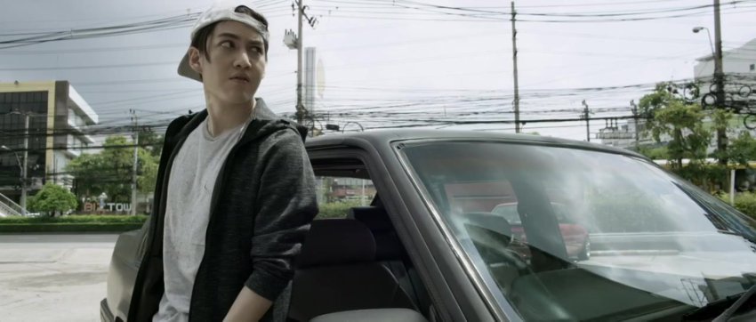 Tg[@mmson Moviess] Realms (2017) 720p Hdrip Hollywood Movie Org [Hindi Or English] X264 Esubs Mkv