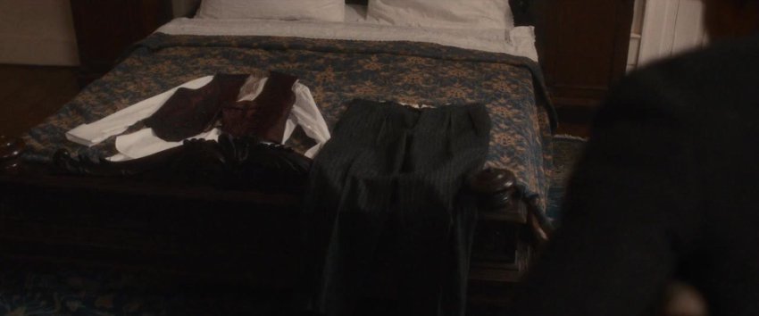 Bodies S01e07 Catch Me If You Can 720p X264 Hindi English Ms