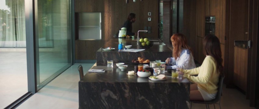 Bad_Influence_(2025)_Dual_Audio_[Hindi_&amp;_English]_Full_M.mkv