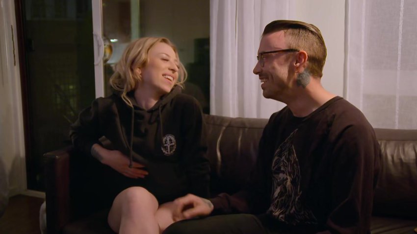 @Hdrare Sex Next Door (2020) S01 E01.mkv