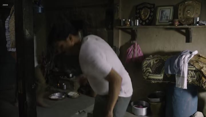 emxxfpcibzhaowbtoyjovmkhwlqnid.mkv