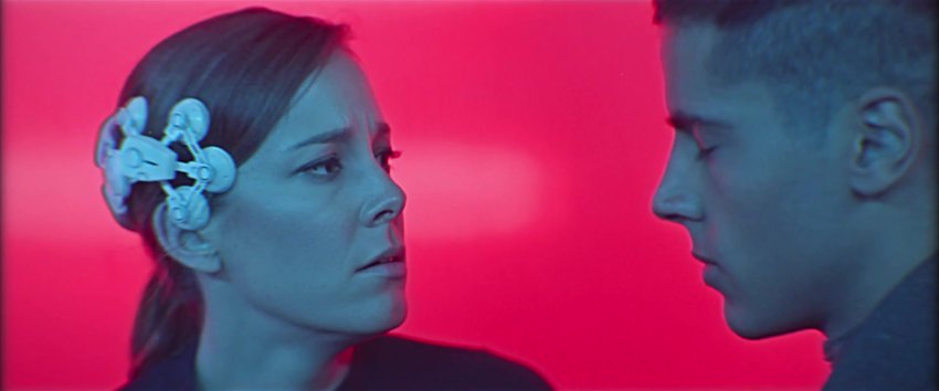 Future.Sex.S01E05.Gazzing.720p.x264.ACC.mkv