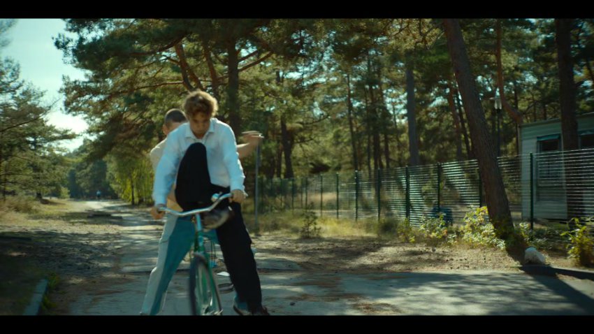 Absolute Beginners S01e03 Episode 3 720p Nf Web Dl Aac2