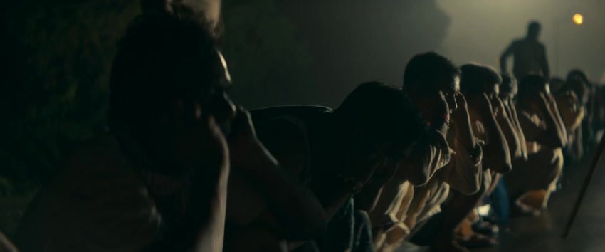 Maalik_(2025)_Hindi_720p_HEVC_AMZN_HDRip_x265_AAC_ESubs.mkv