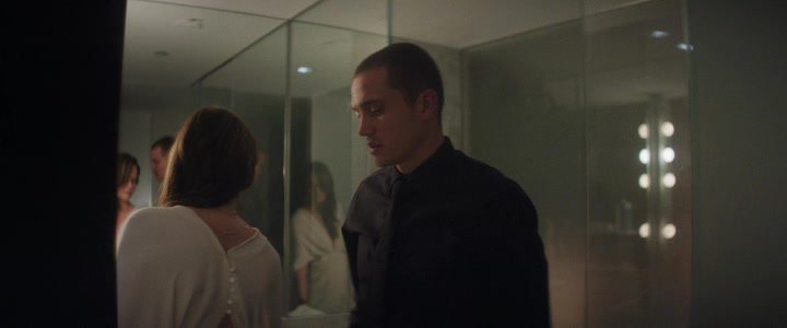 Pretty.Thing.2025.480p.WEB-DL.Hindi-English.ESub.x26.mkv