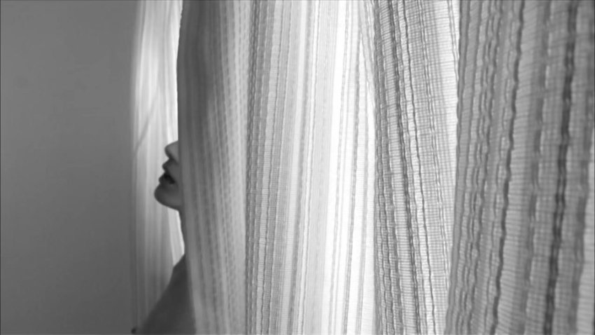 Tg[@GDBACK] THE BUNNY GAME 2011.mkv