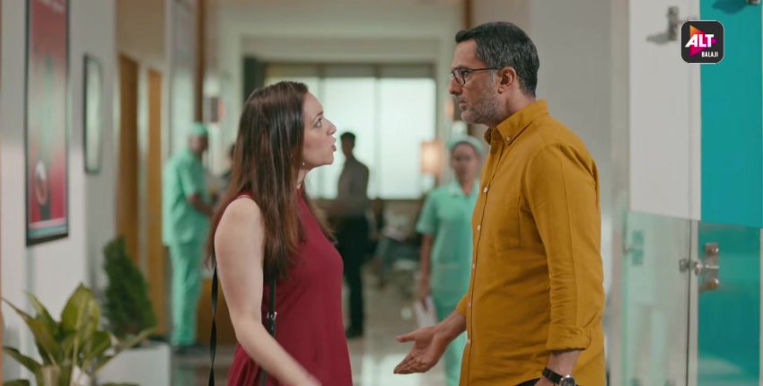 Dev_DD_S02E02_Hindi_720p_HEVC_WEB-DL_ESub_%5BBollYFlix%5D.mkv